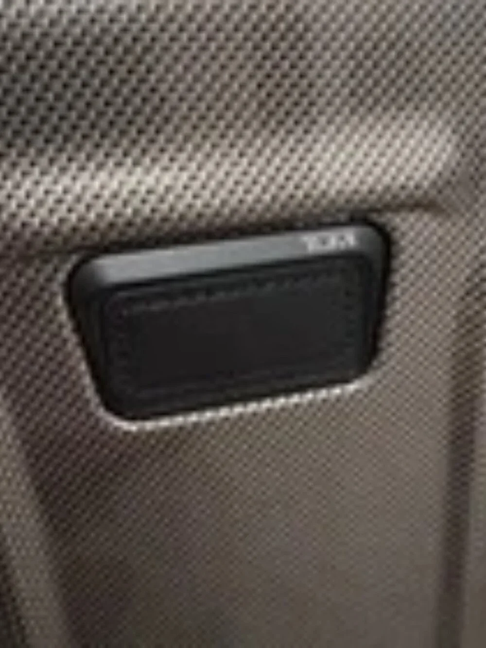 TUMI Vapor International Carry-On Luggage Hardside 22